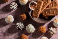 No Bake Four Ingredient Biscoff Truffles