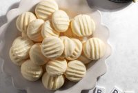 Brazilian Cornstarch Cloud Cookies