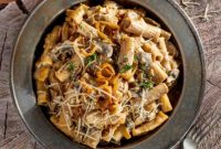 One-Pot French Onion Pasta Perfection