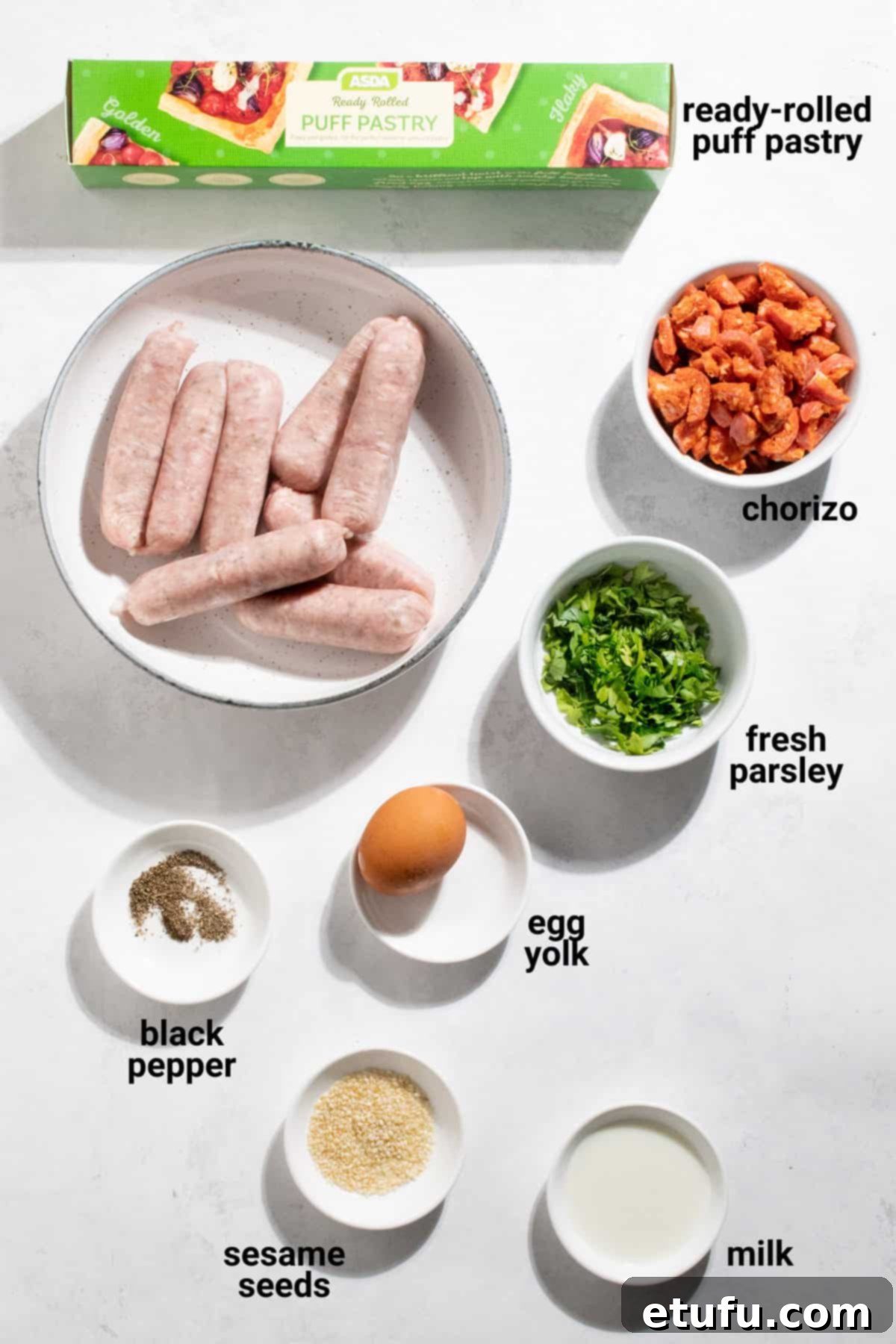 Mini sausage rolls ingredients.