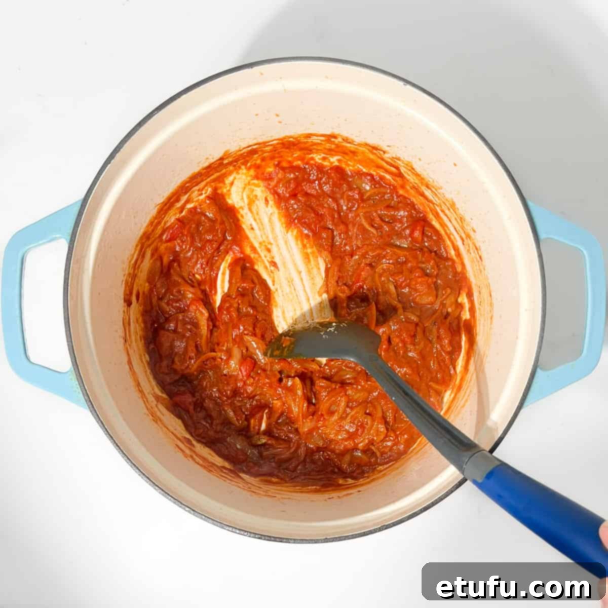 Reduced sauce for the chicken dopiaza.