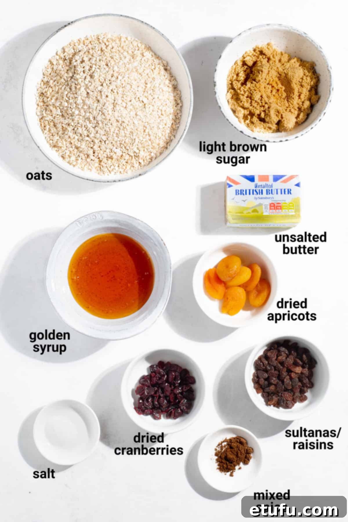 Fruit flapjacks ingredients.